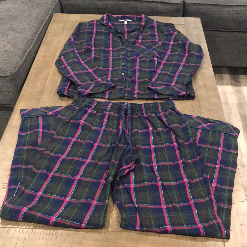 Victoria’s Secret Pajama Set